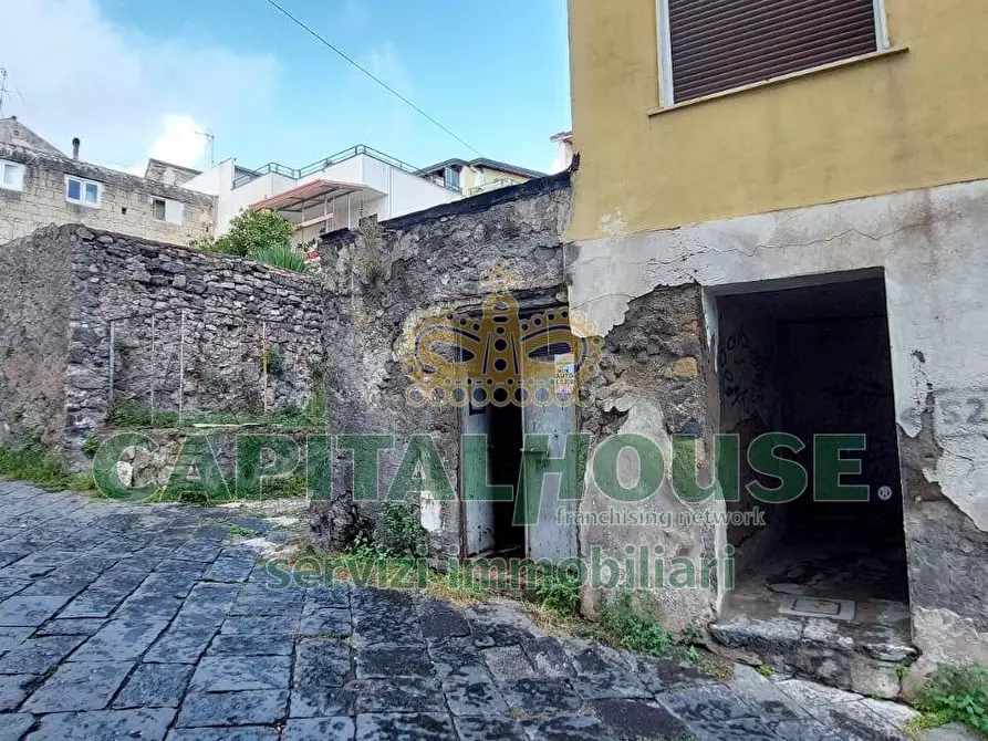 Immagine 5 di Box auto in vendita  a Ottaviano