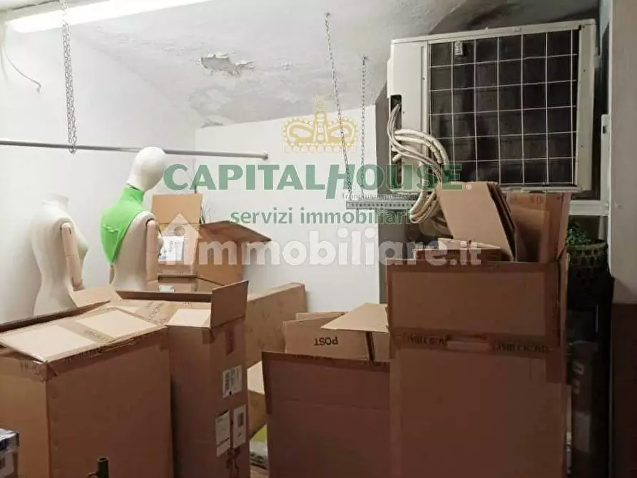 Immagine 8 di Locale commerciale in affitto  in Via San Felice a Bologna