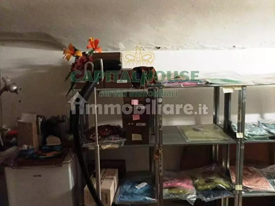 Immagine 10 di Locale commerciale in affitto  in Via San Felice a Bologna