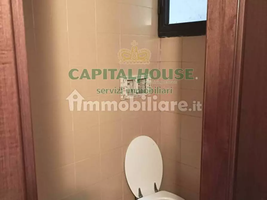 Immagine 11 di Locale commerciale in affitto  in Via San Felice a Bologna