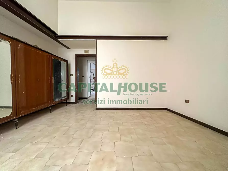 Immagine 5 di Appartamento in vendita  in zona piazza dei giudici a Capua