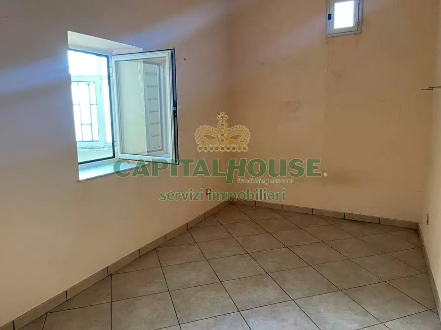 Immagine 11 di Casa semindipendente in vendita  in avella a Avella