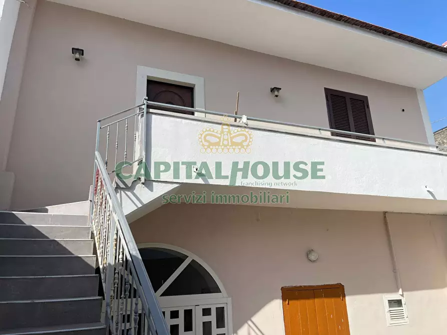 Immagine 3 di Appartamento in vendita  in avella a Avella