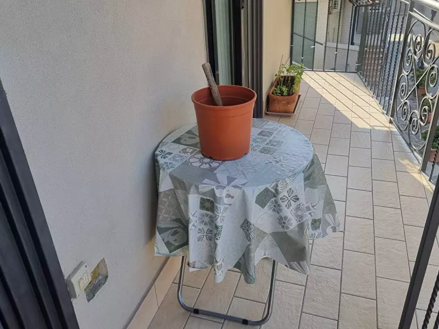 Immagine 11 di Appartamento in vendita  a Macerata Campania