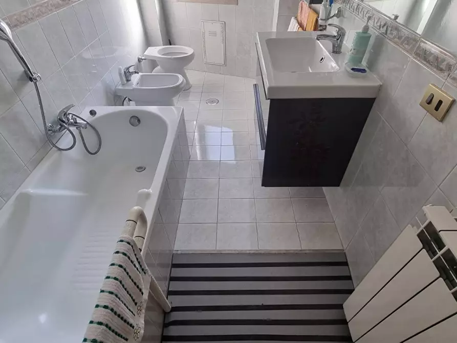 Immagine 28 di Appartamento in vendita  a Macerata Campania