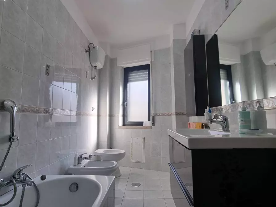 Immagine 29 di Appartamento in vendita  a Macerata Campania