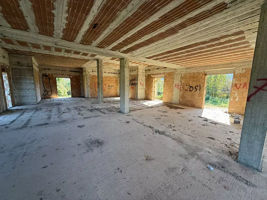 Immagine 7 di Villa in vendita  in Via Piro a Mercato San Severino