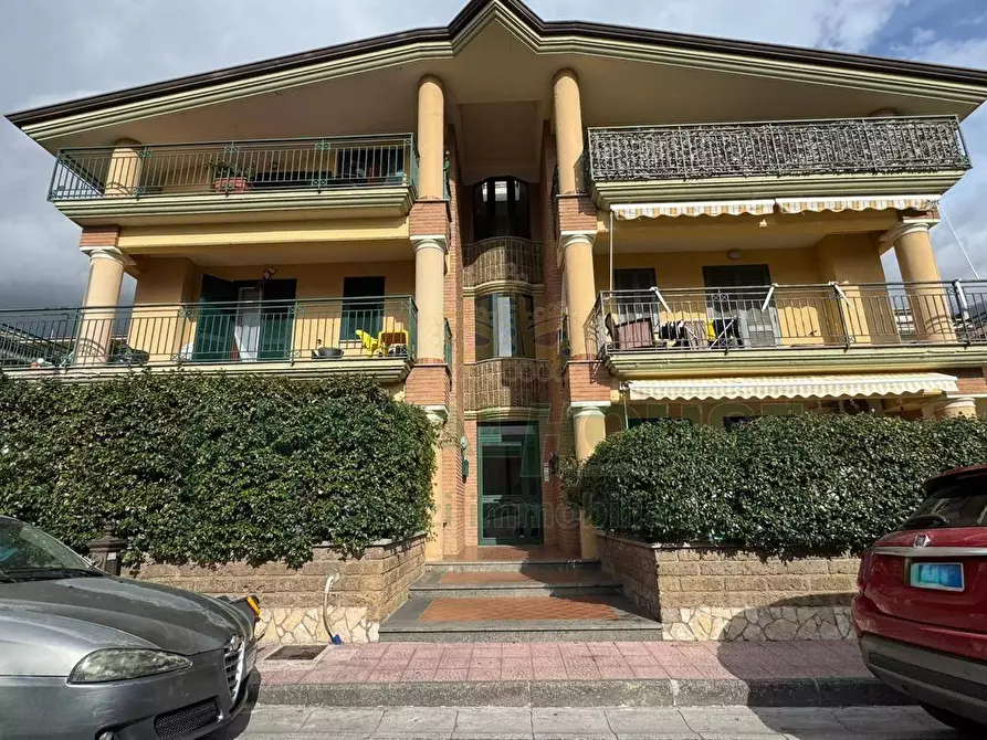 Immagine 2 di Appartamento in vendita  in via gramsci a Quadrelle