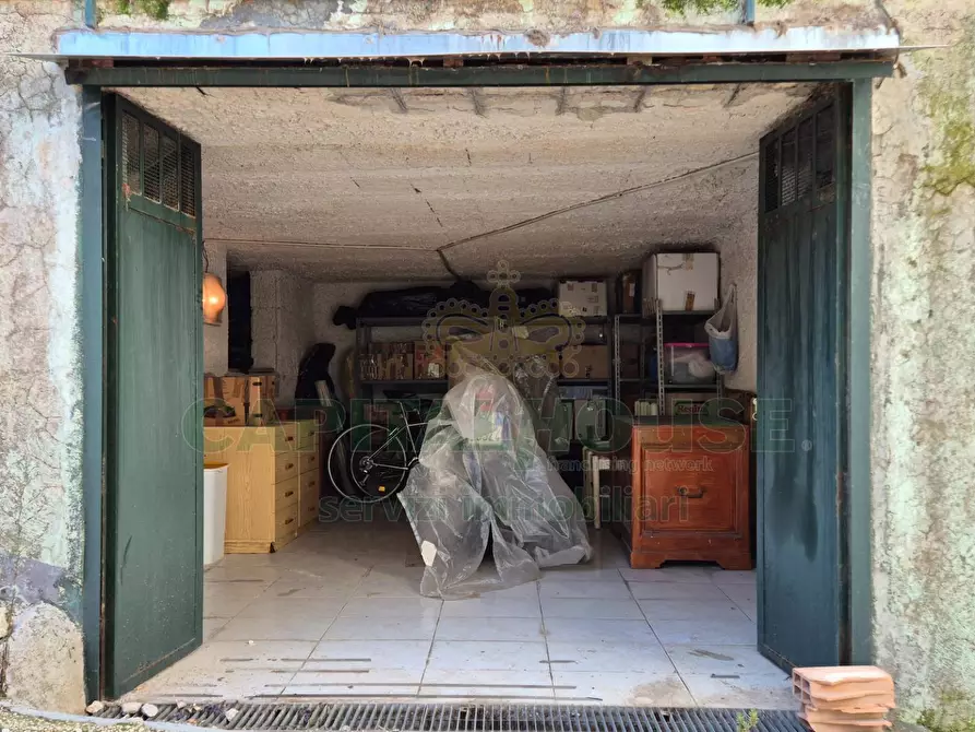 Immagine 28 di Appartamento in vendita  a Capodrise