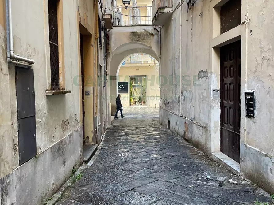 Immagine 2 di Box auto in affitto  in VICO PAOLO BOTTONI a Capua