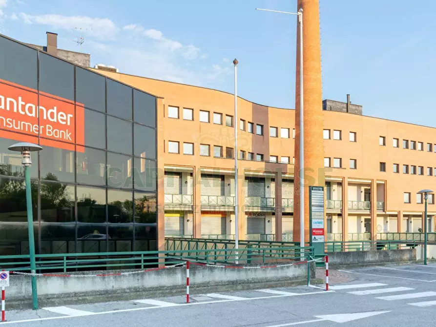 Immagine 4 di Laboratorio in affitto  in Via Piero Gobetti a Bologna