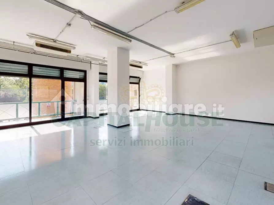 Immagine 10 di Laboratorio in affitto  in Via Piero Gobetti a Bologna