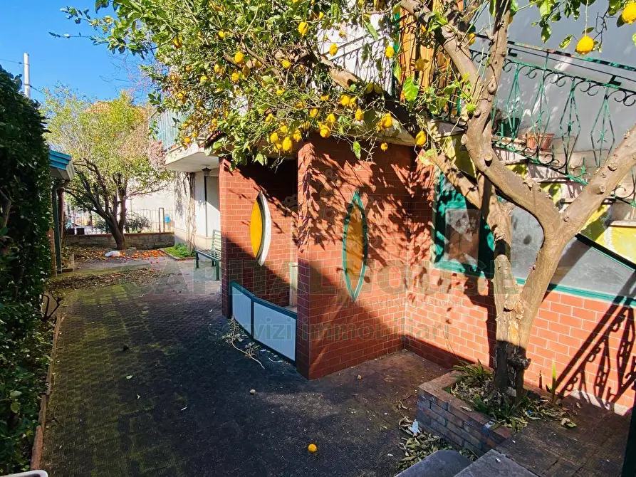 Immagine 8 di Villa in vendita  in sirignano a Sirignano