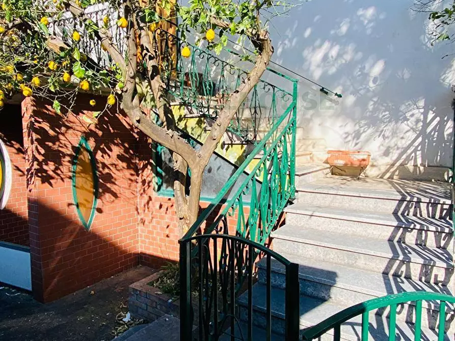 Immagine 19 di Villa in vendita  in sirignano a Sirignano