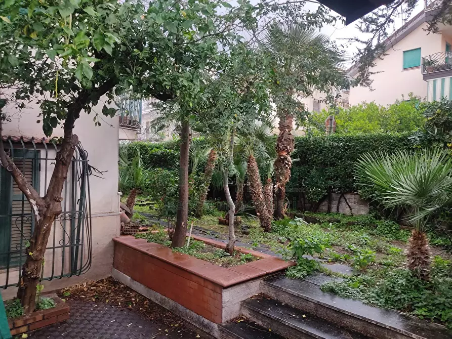 Immagine 41 di Villa in vendita  in sirignano a Sirignano