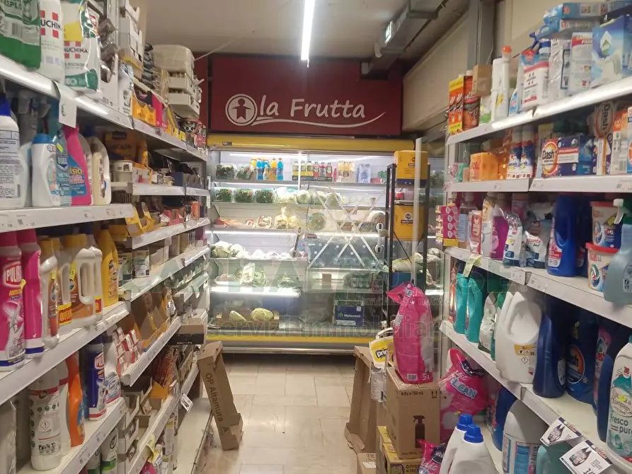 Immagine 7 di Locale commerciale in affitto  in Viale Italia a Capodrise