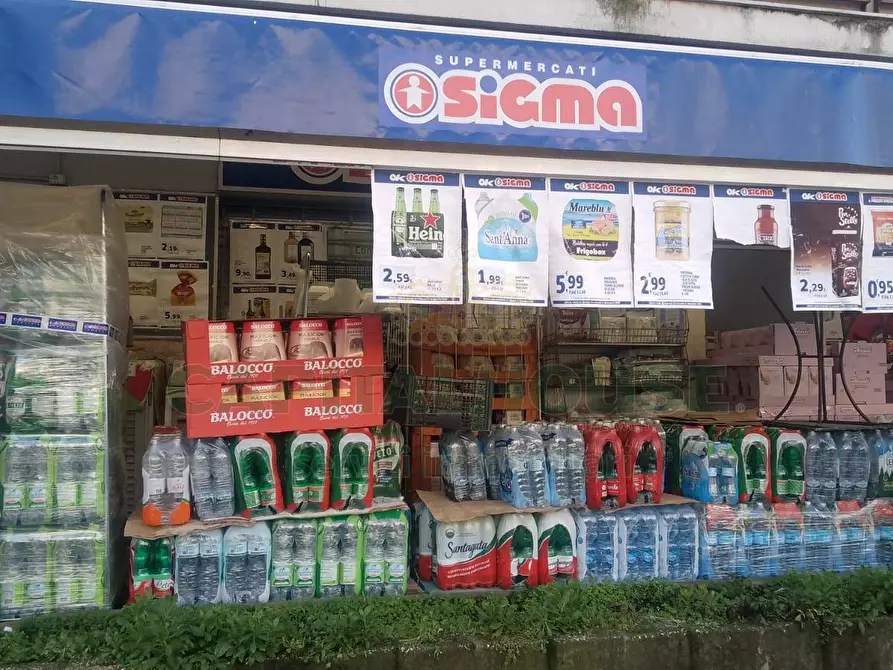 Immagine 3 di Locale commerciale in affitto  in Viale Italia a Capodrise