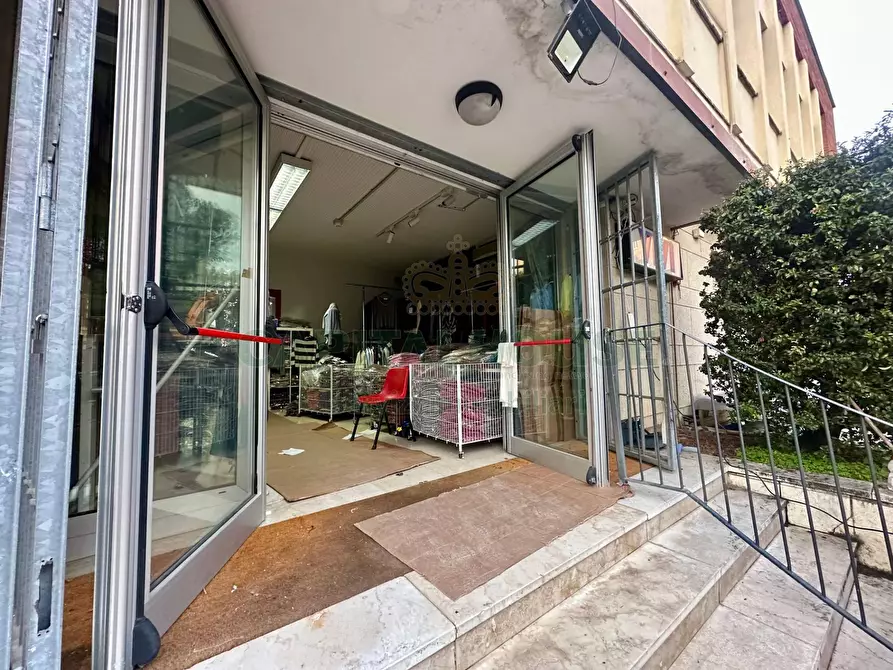 Immagine 5 di Appartamento in vendita  in Via Di Corticella a Bologna