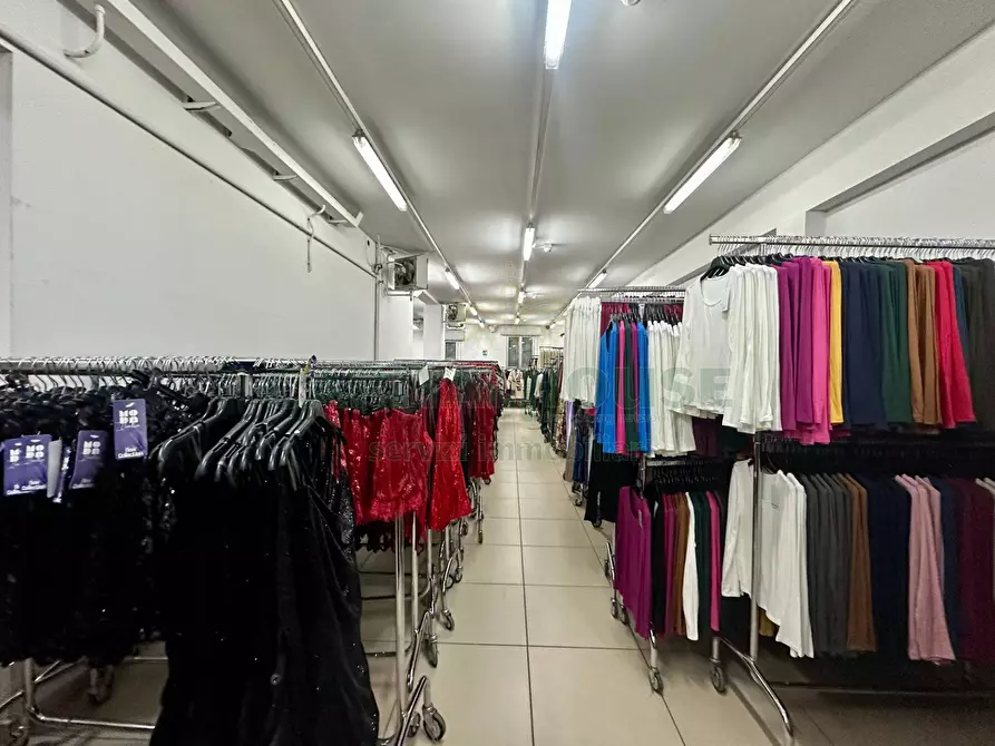 Immagine 12 di Appartamento in vendita  in Via Di Corticella a Bologna