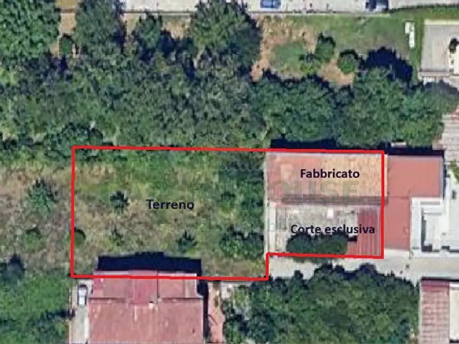 Immagine 16 di Villa in vendita  in Viale Carlo III a Capodrise