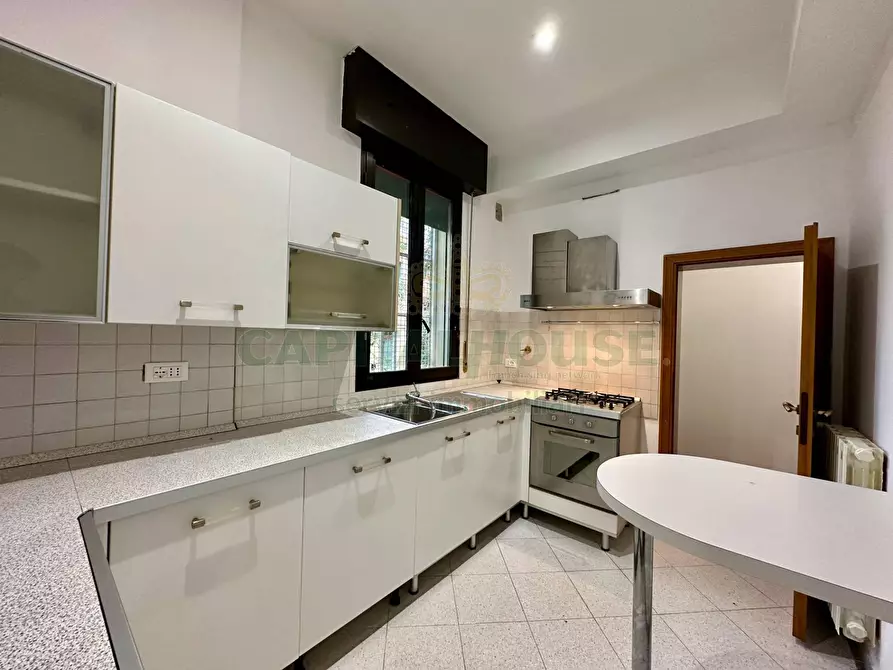 Immagine 10 di Appartamento in vendita  in Via Dal Lino a Bologna