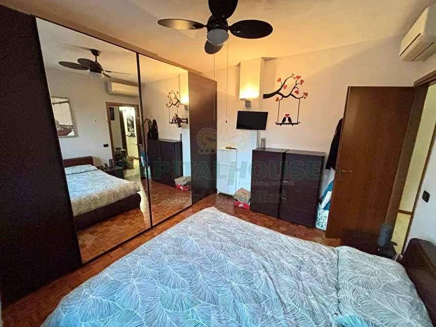 Immagine 23 di Appartamento in vendita  in Via Francesco Zanardi a Bologna