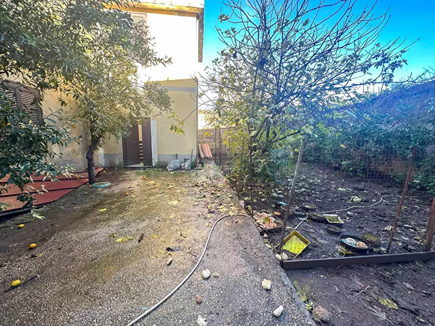 Immagine 18 di Casa indipendente in vendita  in zona centrale a San Prisco