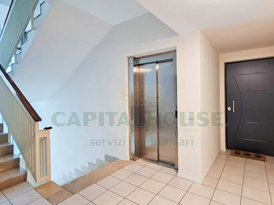 Immagine 32 di Appartamento in vendita  in Via Fortezza a Milano