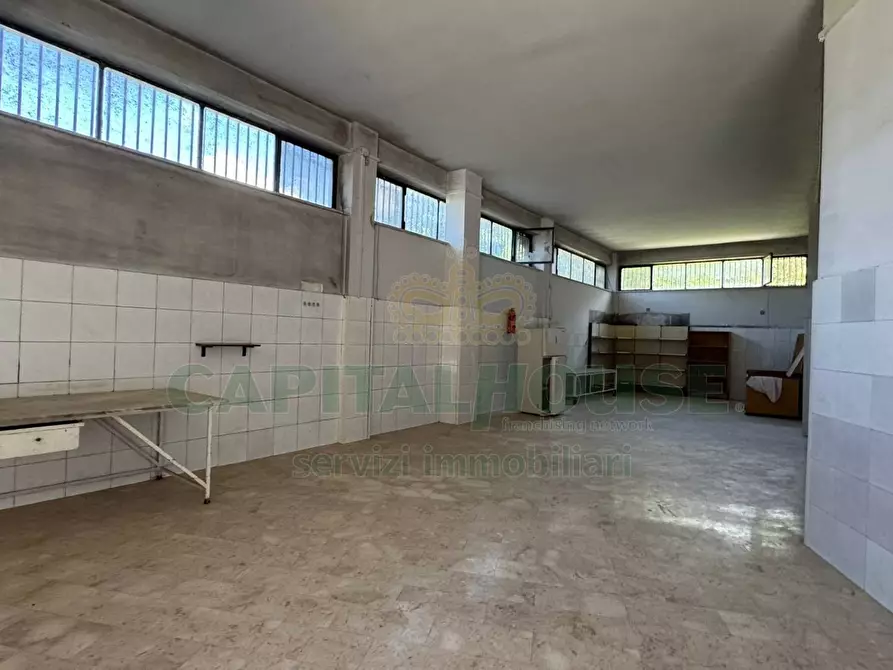 Immagine 4 di Locale commerciale in affitto  a Mugnano Del Cardinale