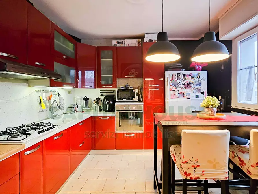 Immagine 2 di Appartamento in vendita  in Via Solferino a Buccinasco