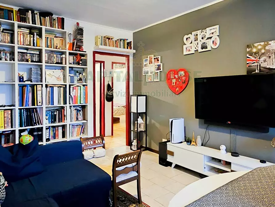 Immagine 14 di Appartamento in vendita  in Via Solferino a Buccinasco