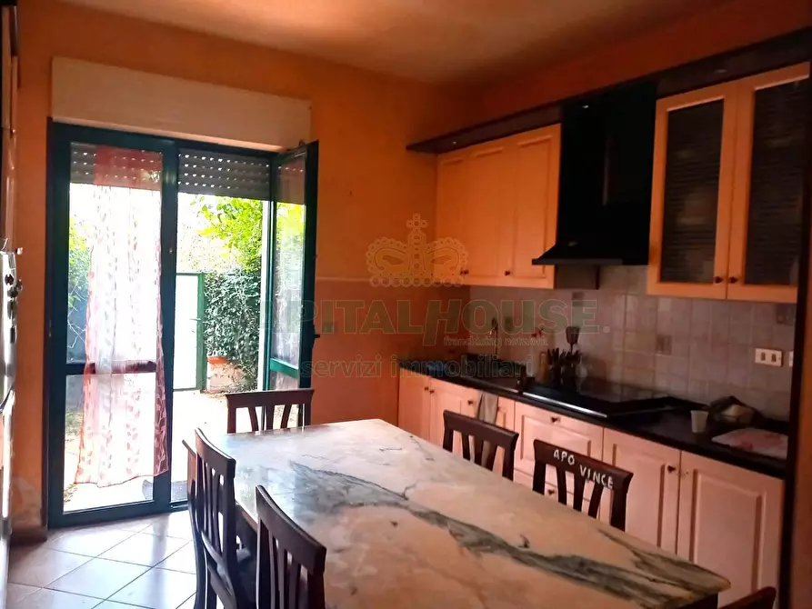 Immagine 2 di Villa in vendita  in viale michelangelo a Sirignano