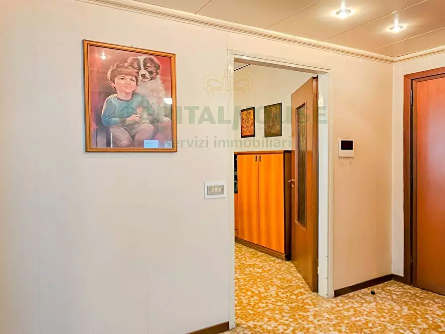 Immagine 14 di Appartamento in vendita  in Via Doberdo' a Milano