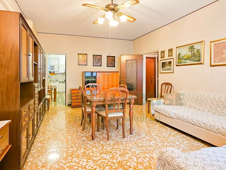 Immagine 1 di Appartamento in vendita  in Via Doberdo' a Milano