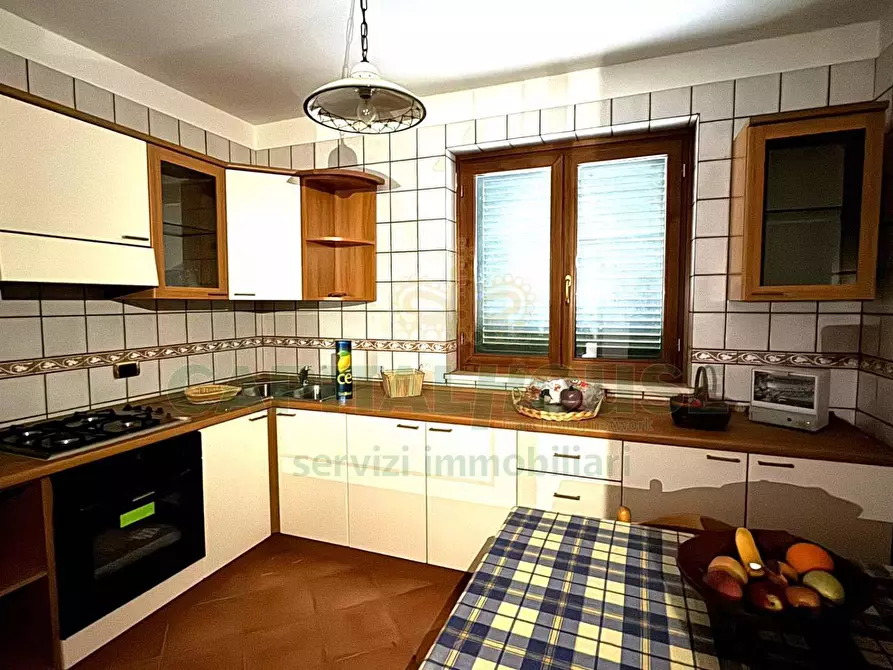 Immagine 2 di Appartamento in vendita  in quadrelle a Quadrelle