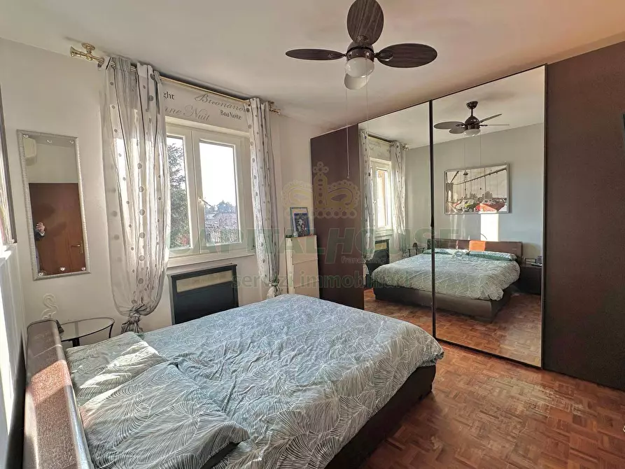 Immagine 25 di Appartamento in vendita  in Via Francesco Zanardi a Bologna