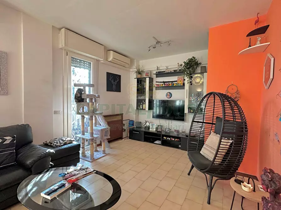 Immagine 3 di Appartamento in vendita  in Via Francesco Zanardi a Bologna