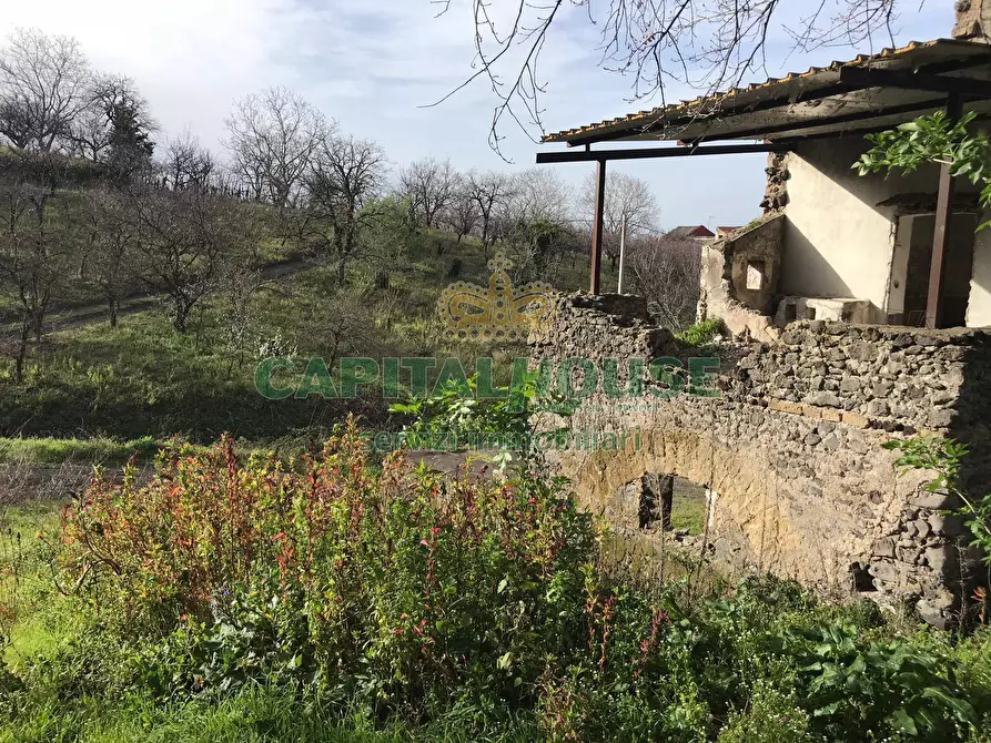 Immagine 2 di Casa semindipendente in vendita  in via capra bianca a Saviano