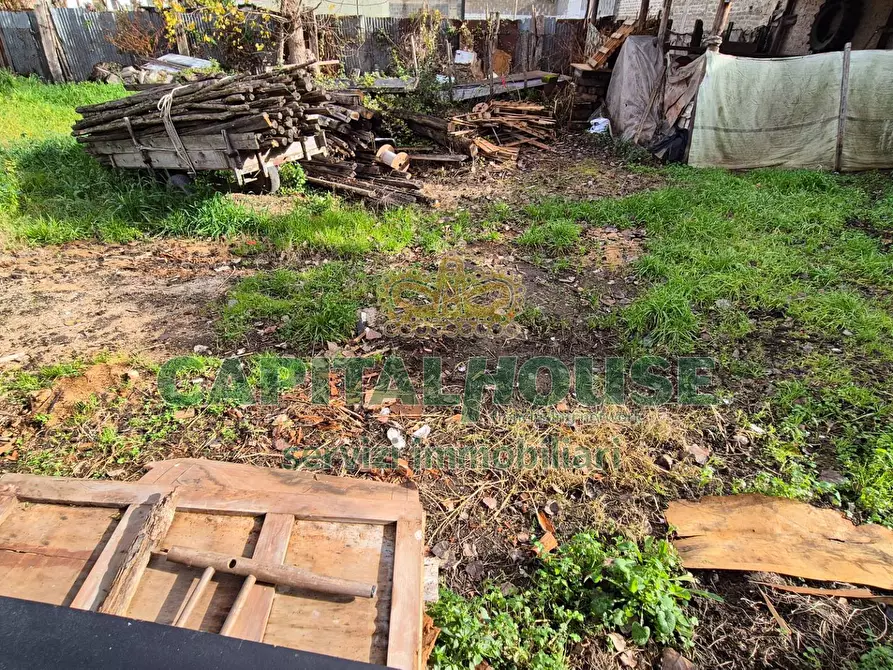 Immagine 13 di Terreno residenziale in vendita  a Marcianise