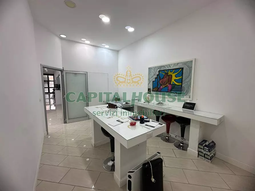 Immagine 14 di Locale commerciale in vendita  in via gaetano ferraioli a San Giuseppe Vesuviano