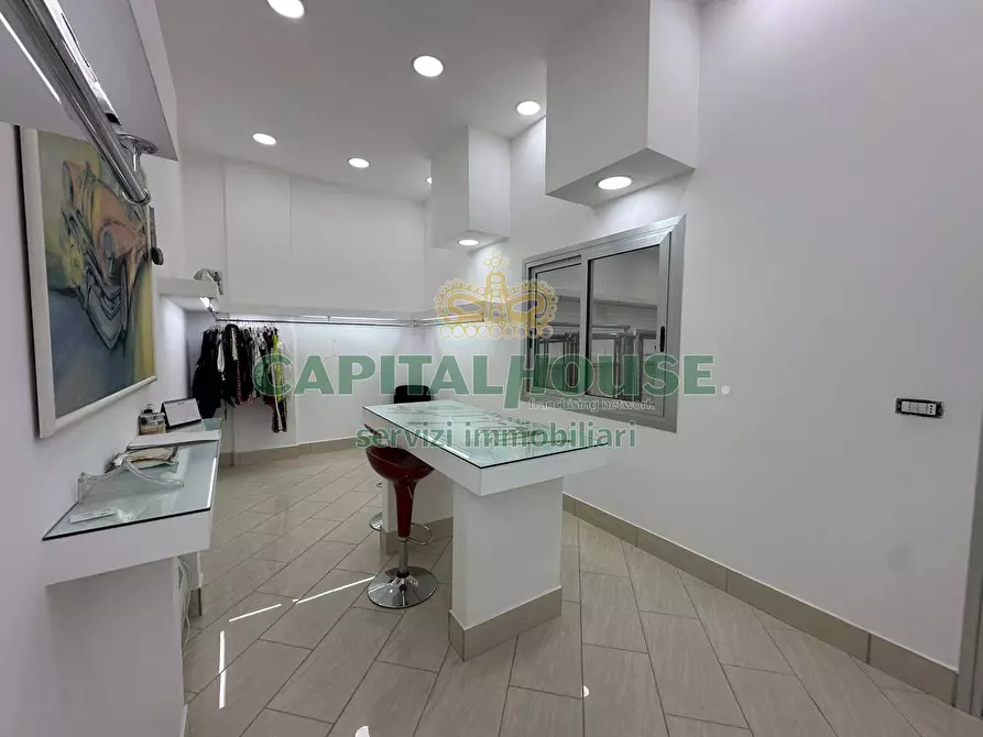 Immagine 16 di Locale commerciale in vendita  in via gaetano ferraioli a San Giuseppe Vesuviano