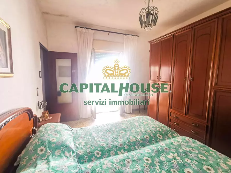 Immagine 10 di Appartamento in vendita  in ZONA VIA DEI FRANCHI a Capua