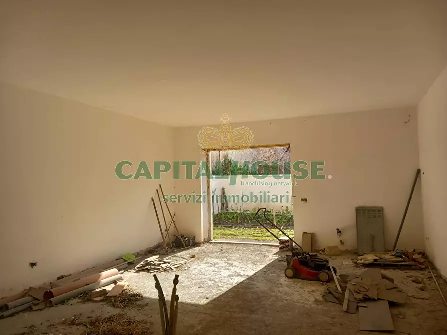 Immagine 27 di Villa in vendita  in avella a Avella