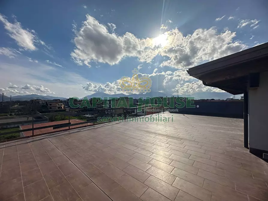 Immagine 22 di Palazzo in vendita  in via saudone a Cercola