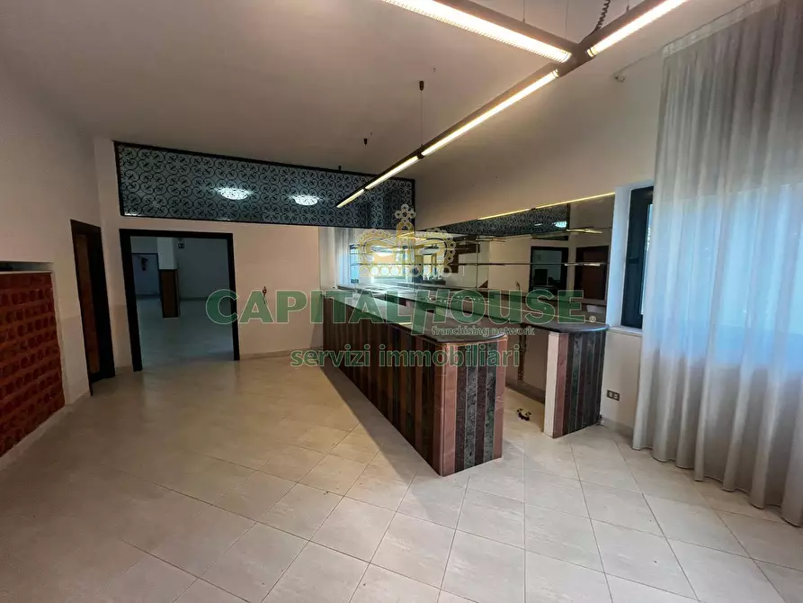 Immagine 4 di Albergo/B&B/Residence in vendita  a Salerno