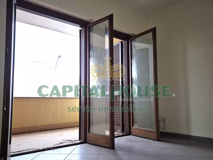 Immagine 16 di Ufficio in vendita  a Camigliano