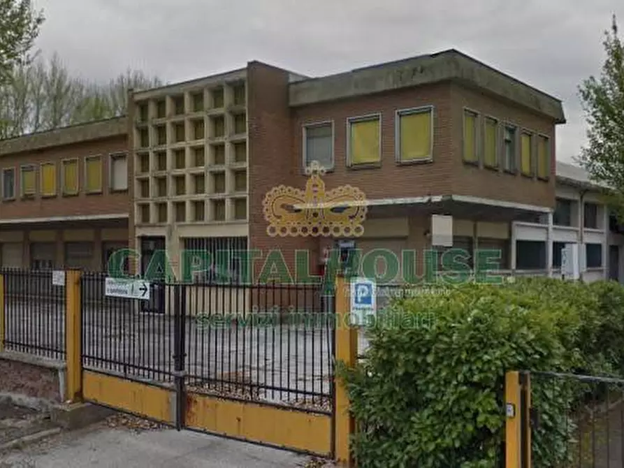 Immagine 1 di Capannone industriale in vendita  in via 2 Agosto a Bologna