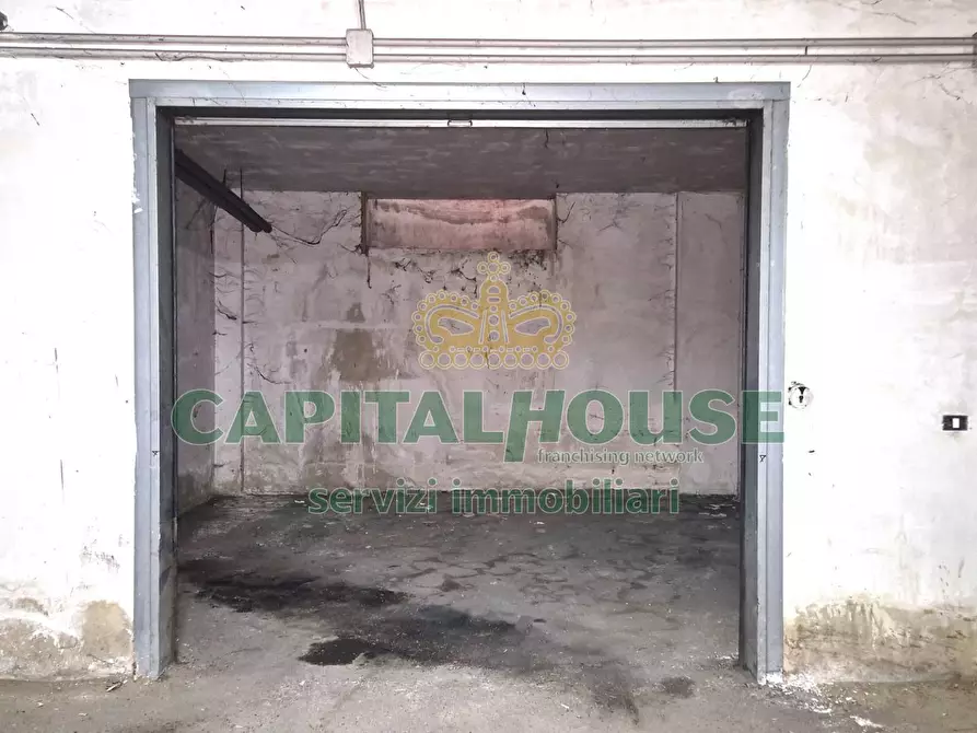 Immagine 37 di Ufficio in vendita  a Camigliano