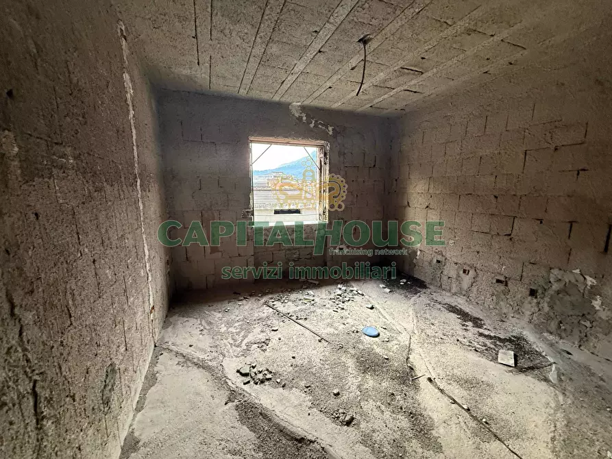 Immagine 10 di Appartamento in vendita  in via zambrano a Siano