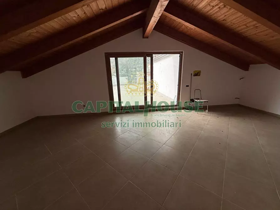 Immagine 13 di Appartamento in vendita  in Via Martiri D' Otranto a Siano